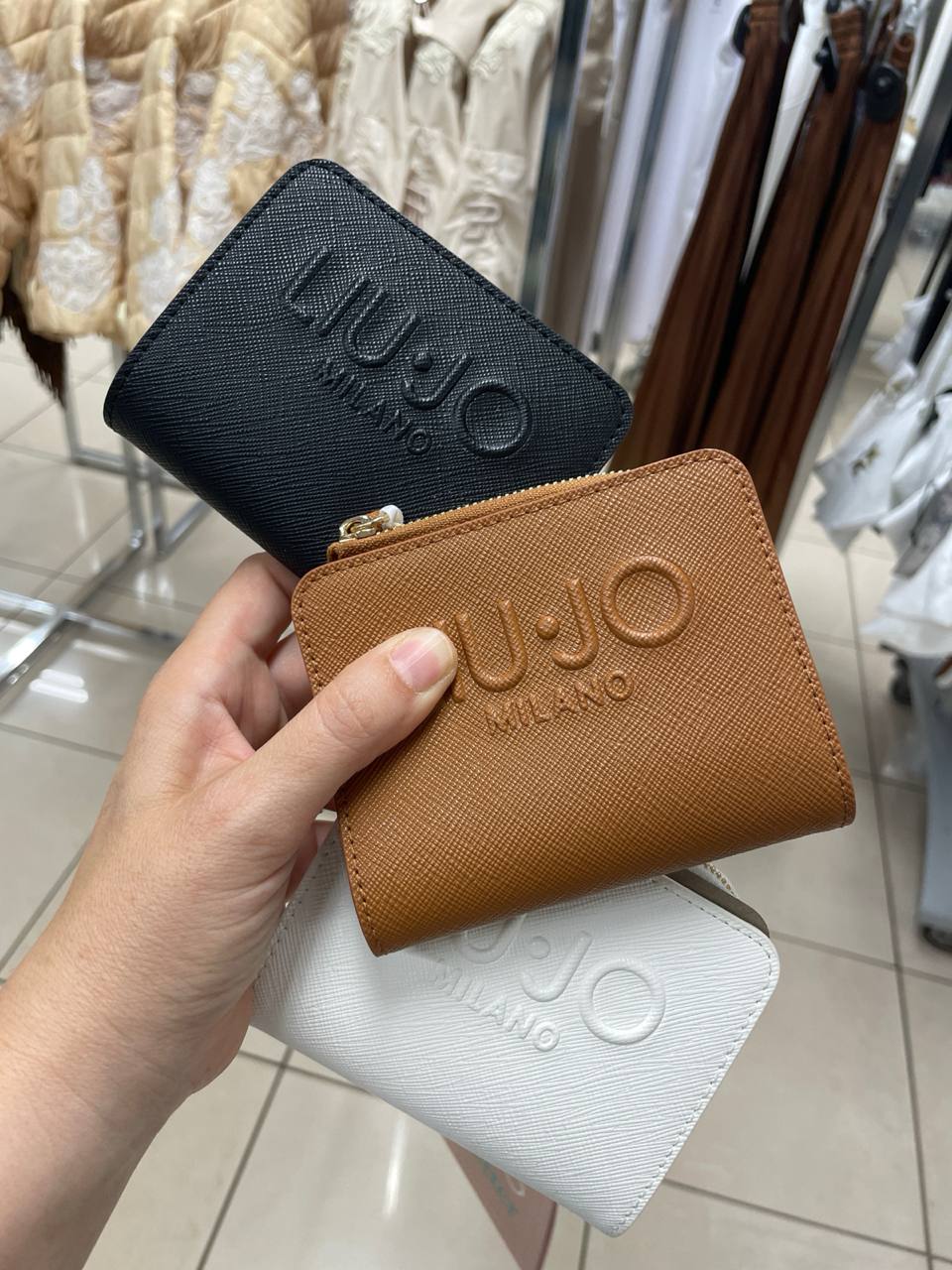 Итальянская одежда, бренд Outlet, арт. 74265779