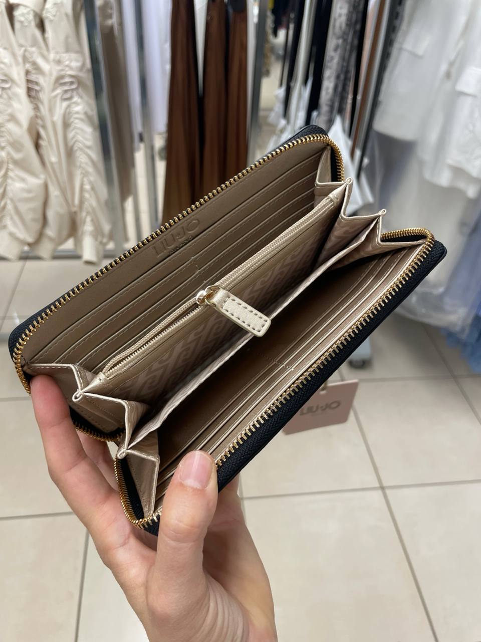 Итальянская одежда, бренд Outlet, арт. 74265786