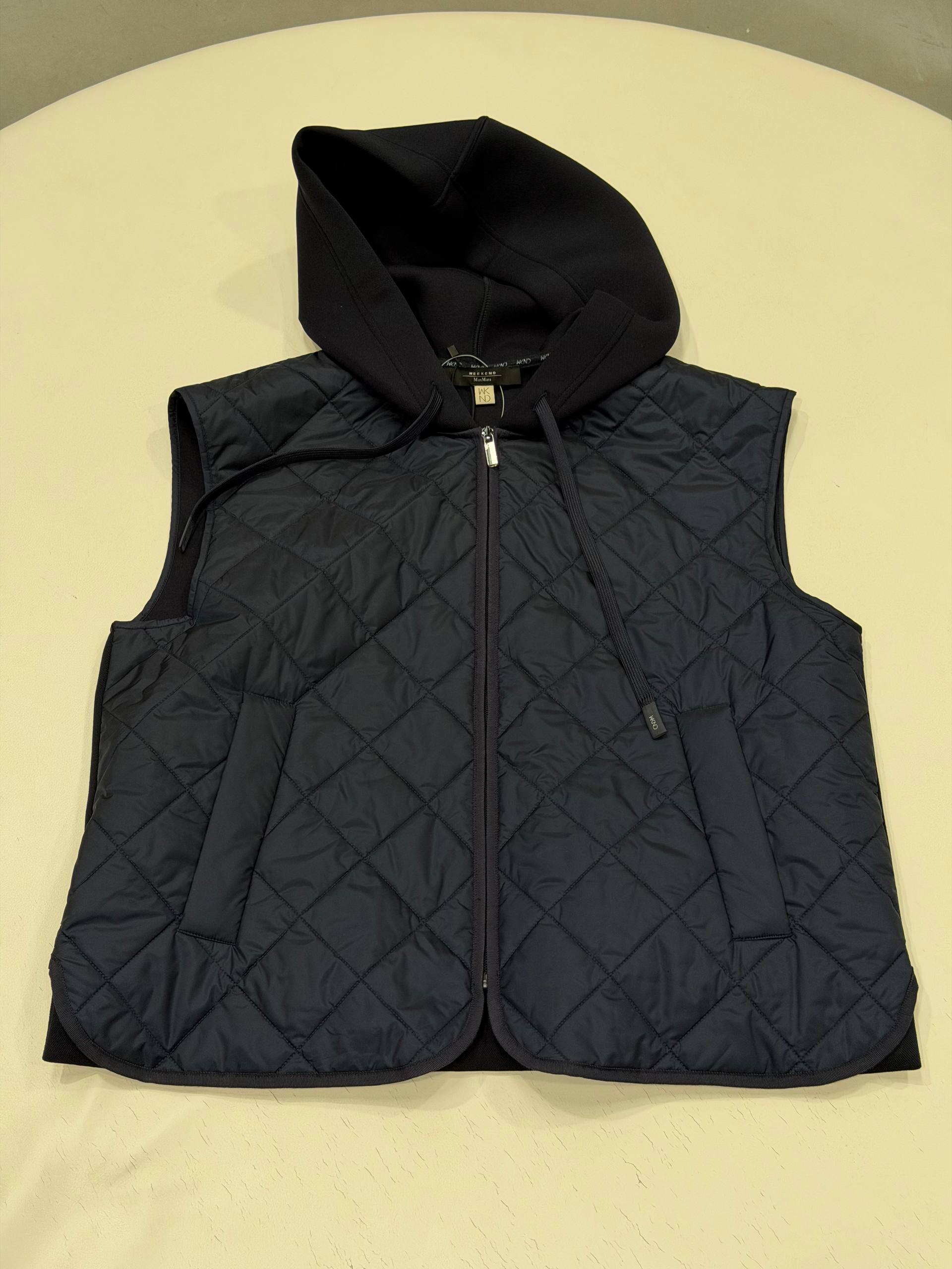 Фото Outlet
