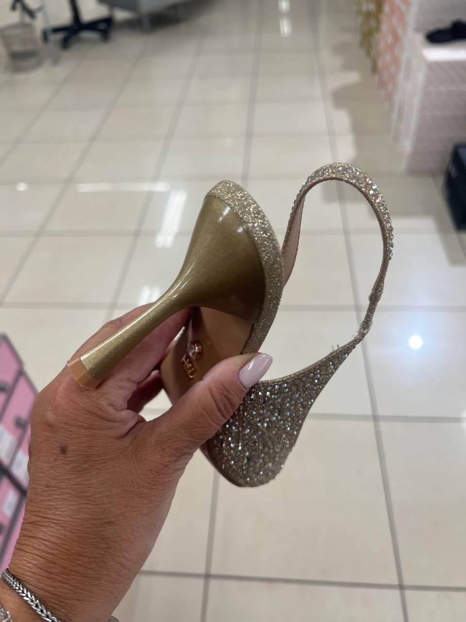 Фото Outlet