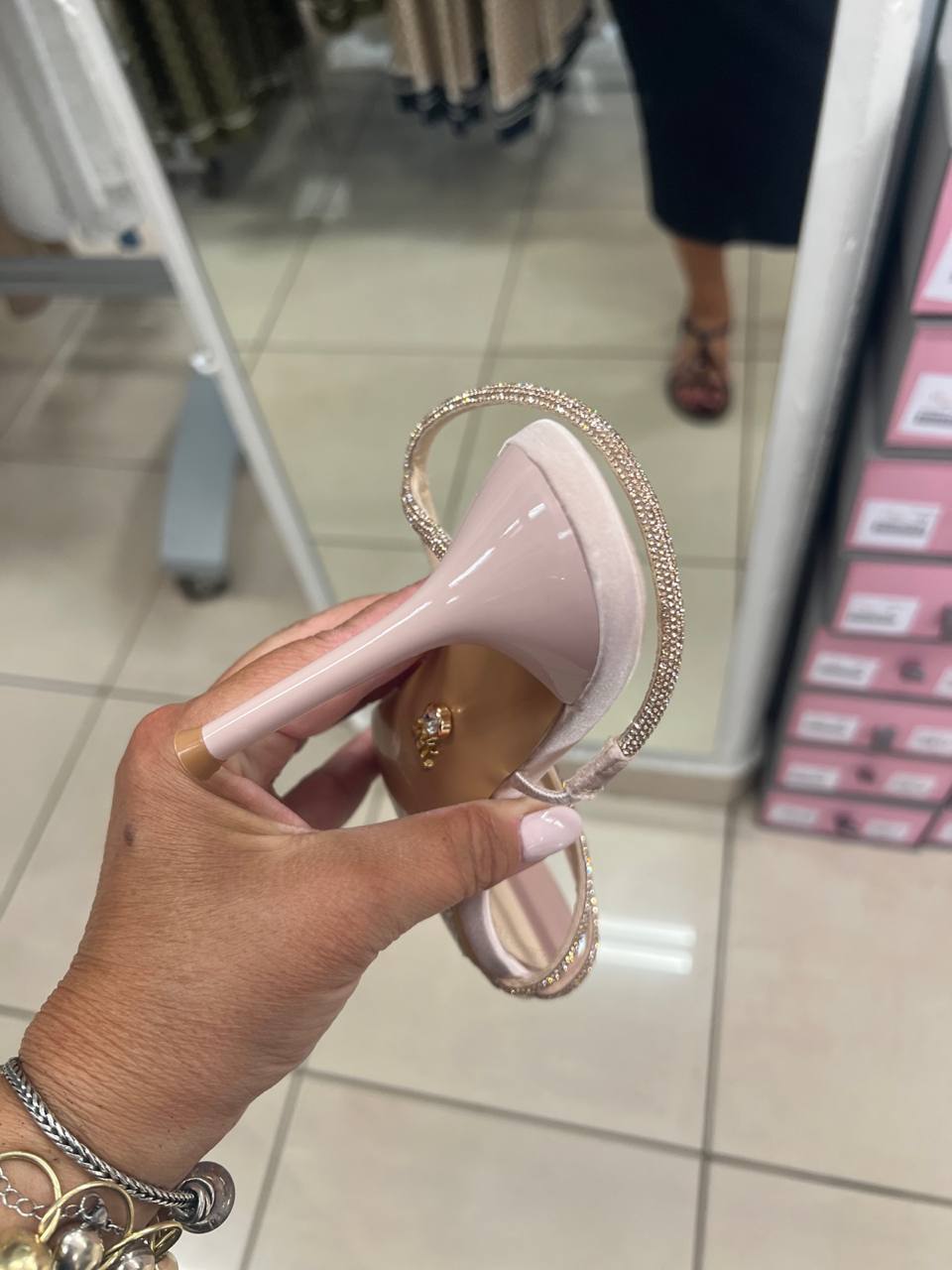 Фото Outlet