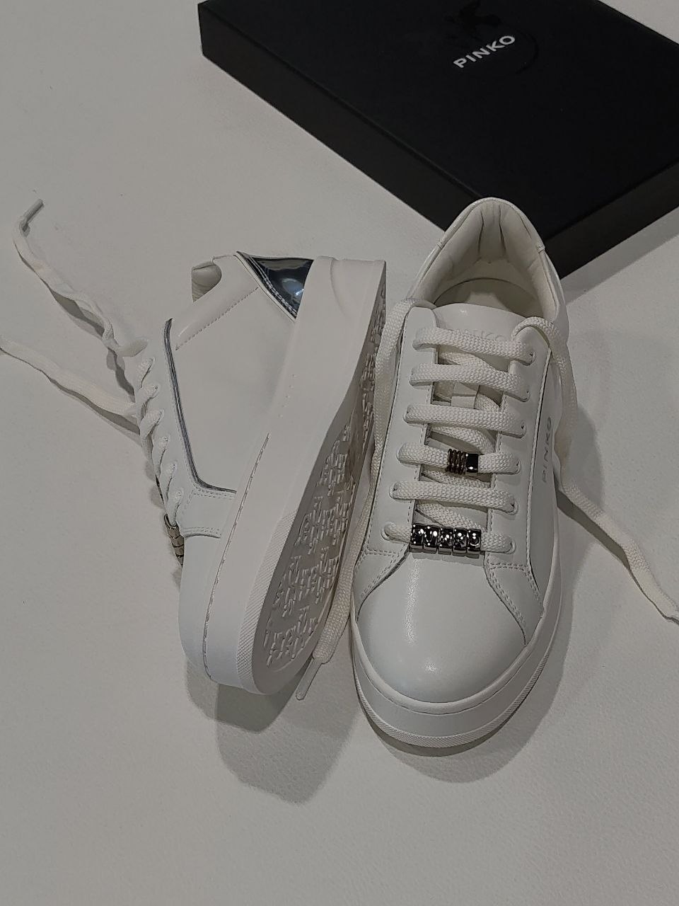 Фото Outlet