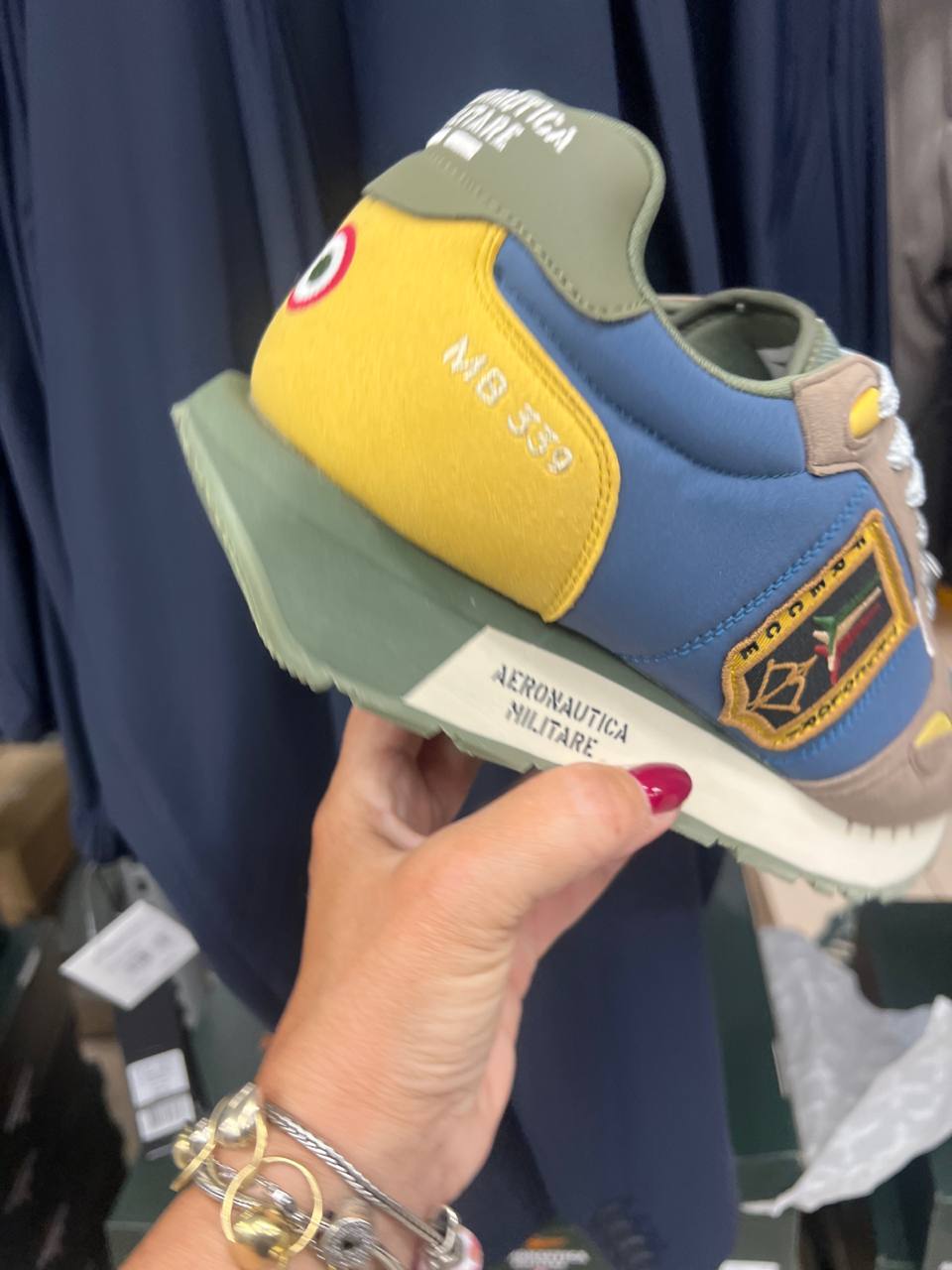 Итальянская одежда, бренд Outlet, арт. 74241436