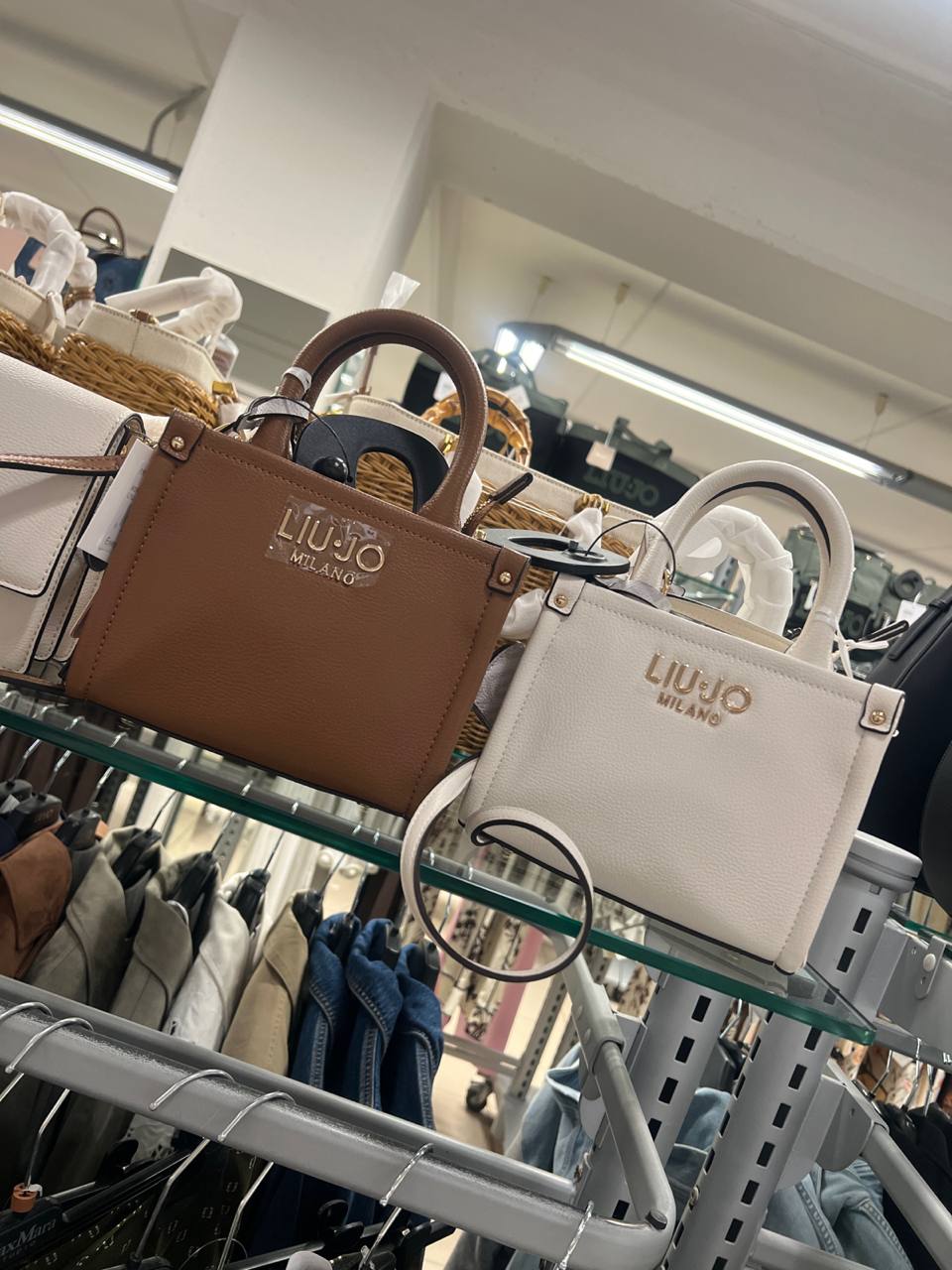 Фото Outlet