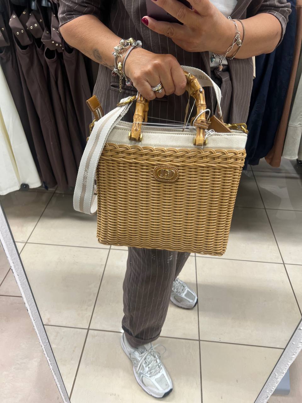 Итальянская одежда, бренд Outlet, арт. 74243810