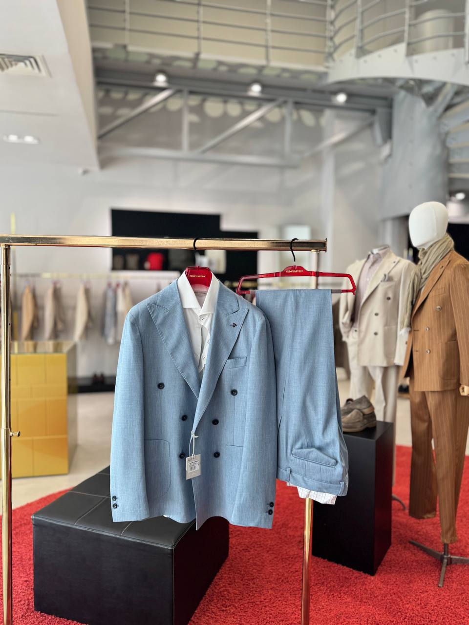 Итальянская одежда, бренд Primo Emporio, арт. 74243587