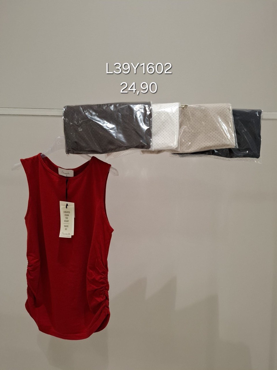 Итальянская одежда, бренд Souvenir, арт. 74255726