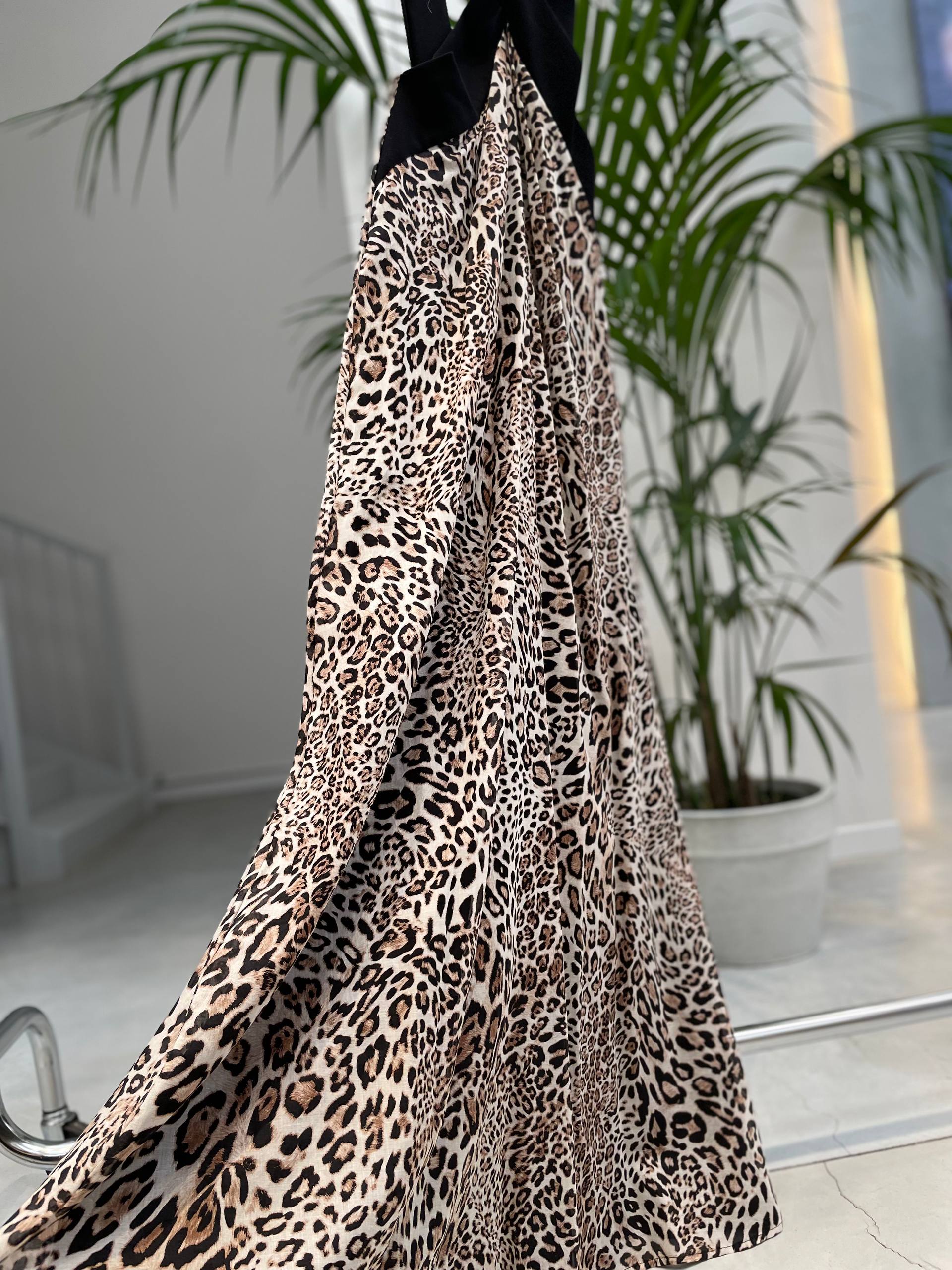 Фото Tensione in