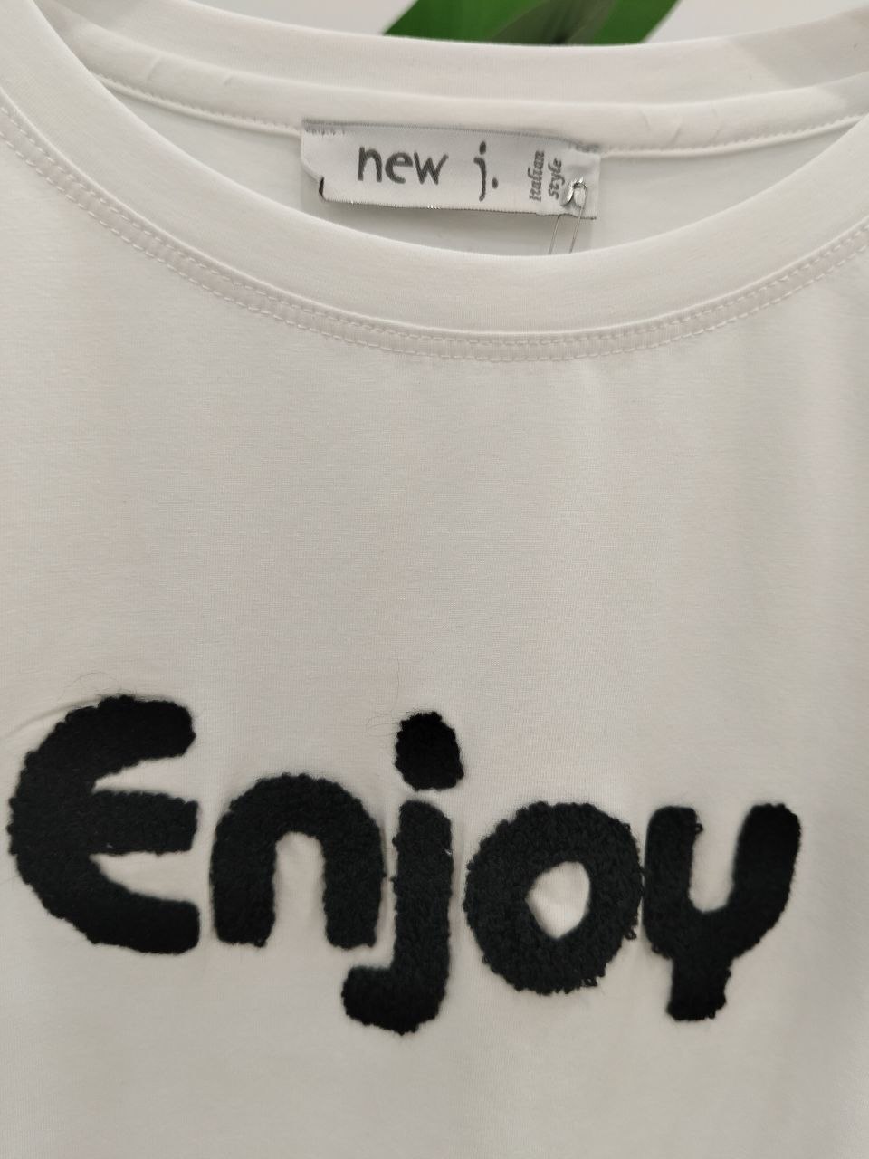 Фото New J