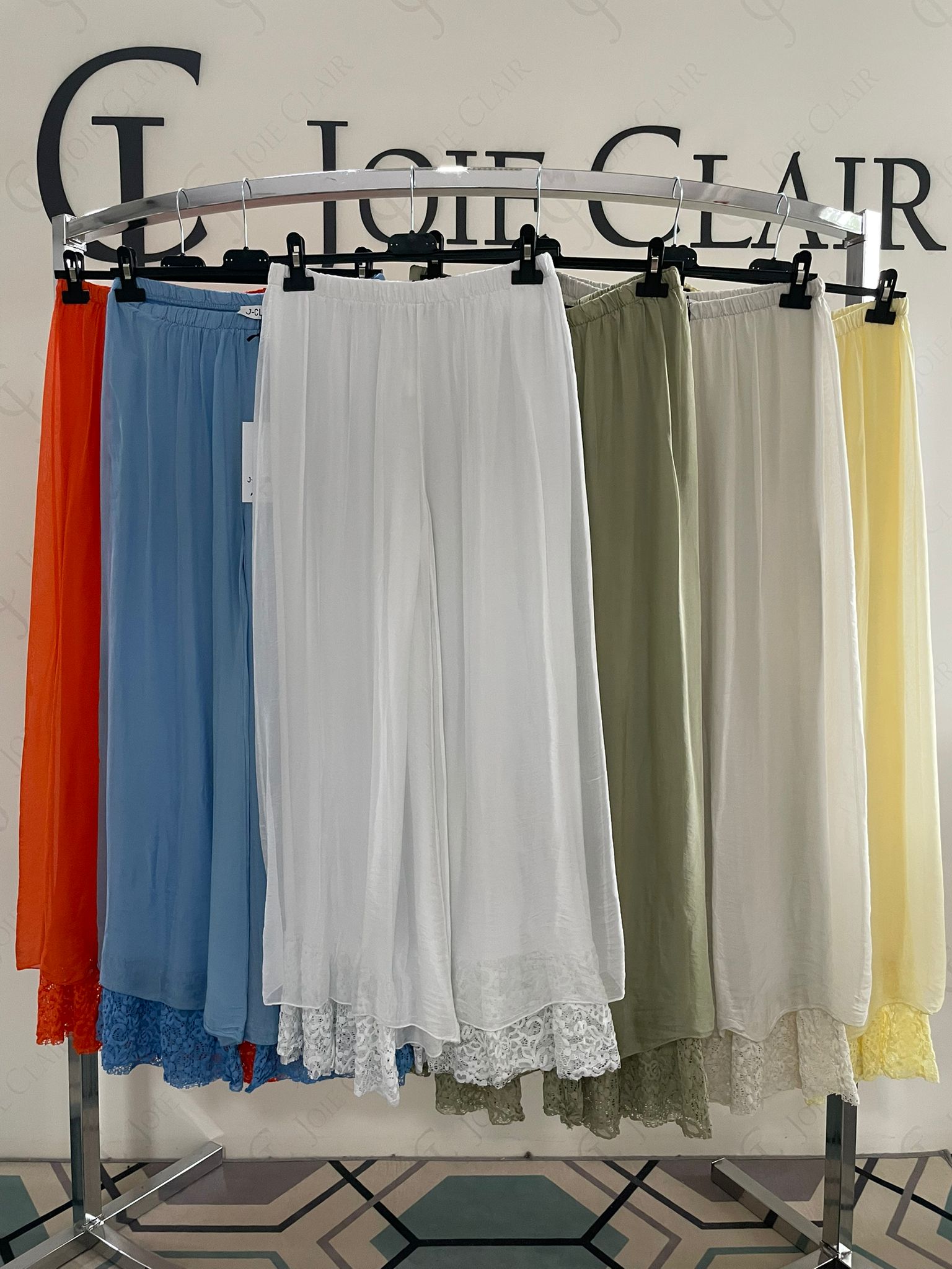 Фото Joie Clair (J-Clair)