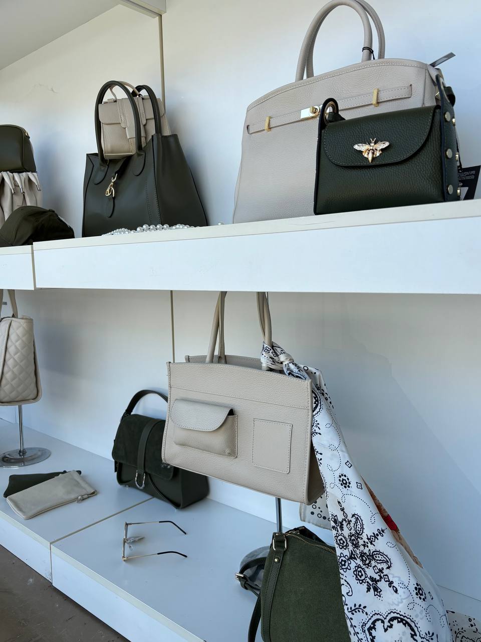 Фото Leather Country