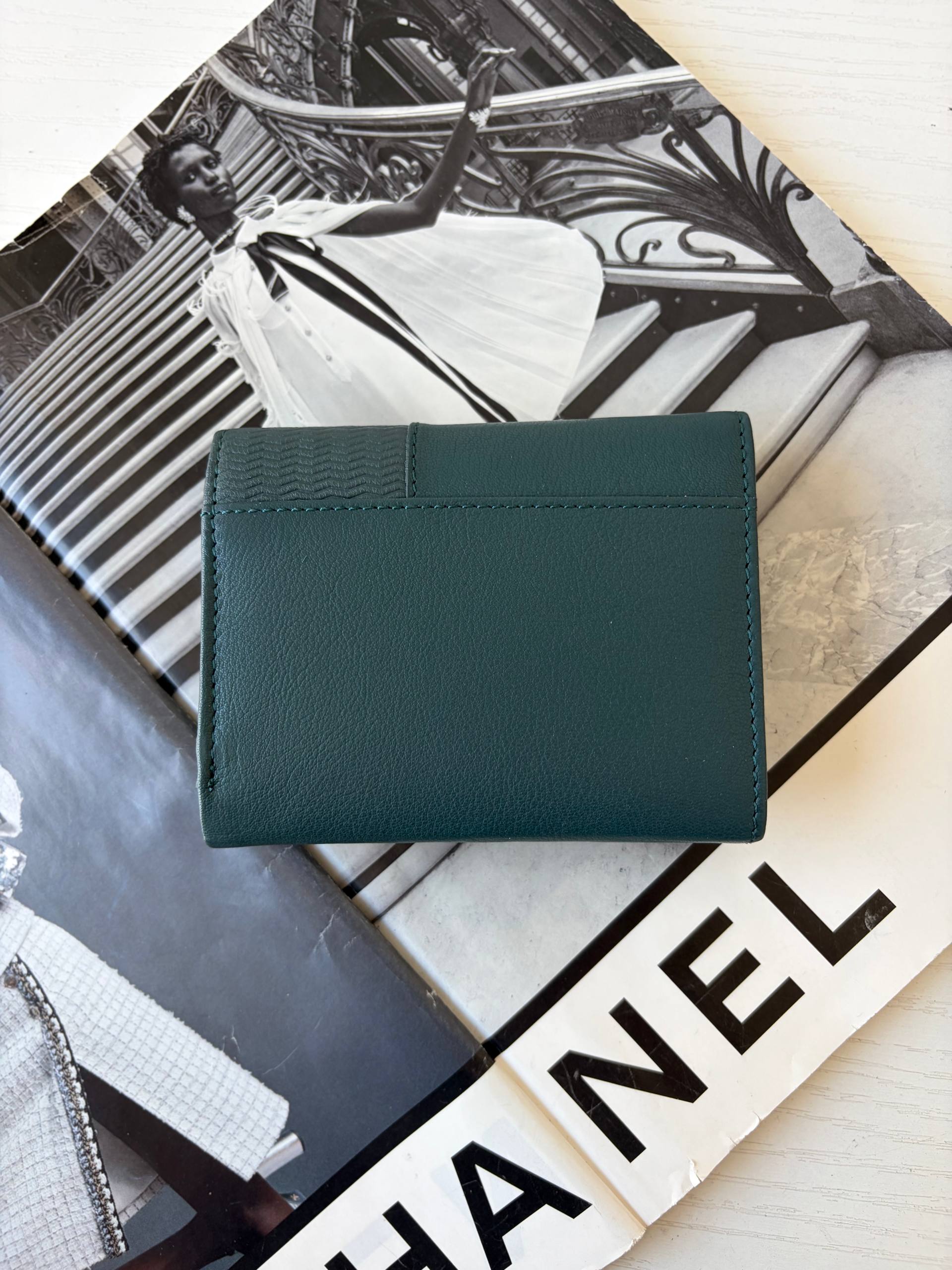 Фото Leather Country
