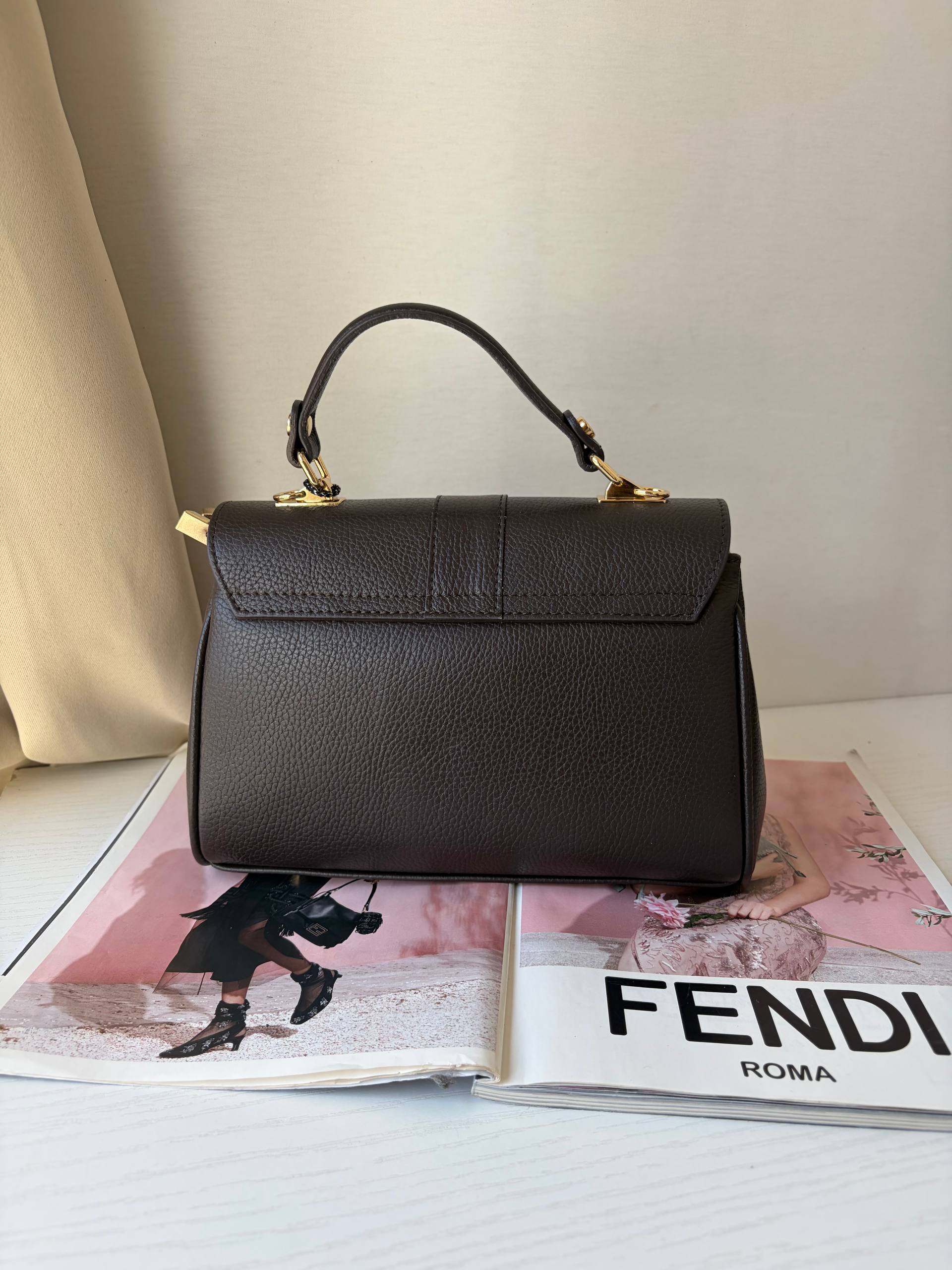Фото Leather Country
