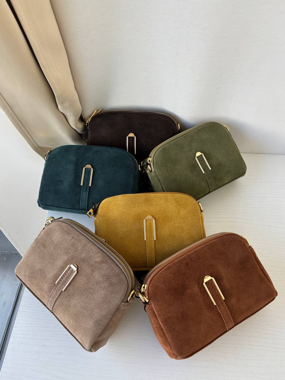 Фото Leather Country
