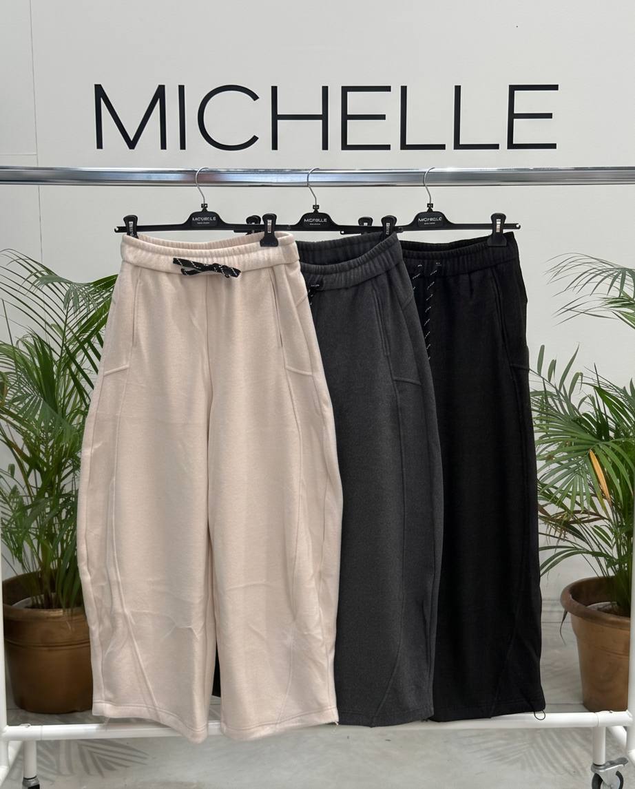 Фото Amelie Follies (Michelle)