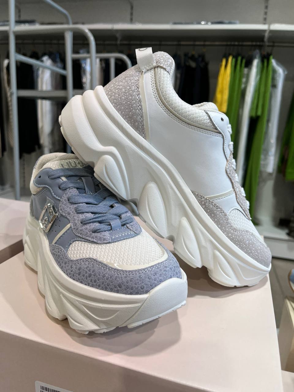 Итальянская одежда, бренд Outlet, арт. 74311896