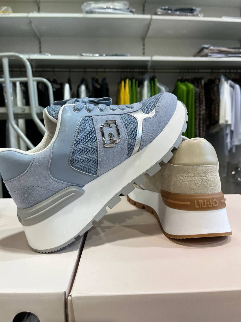 Фото Outlet