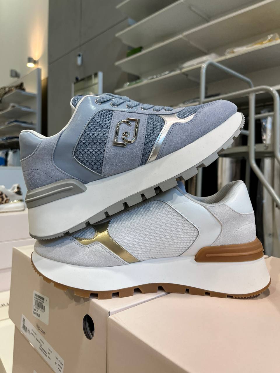 Фото Outlet