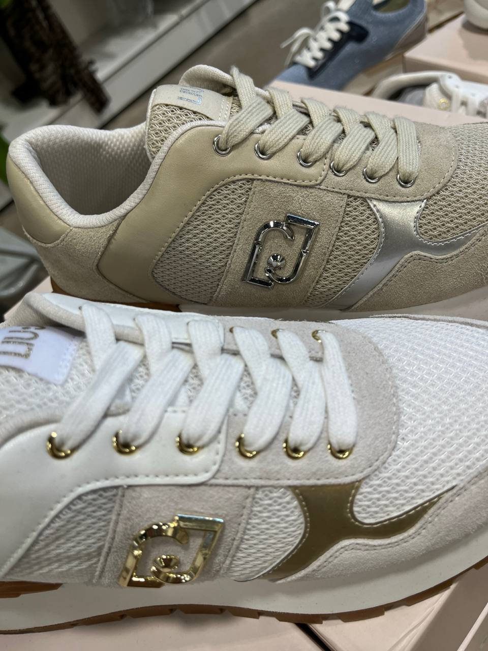 Фото Outlet