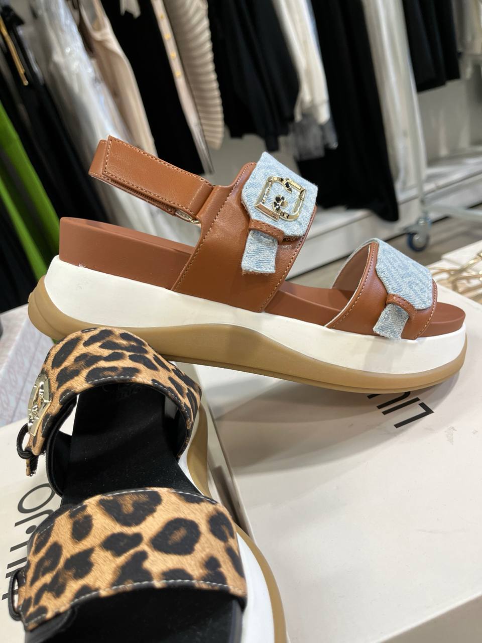 Фото Outlet