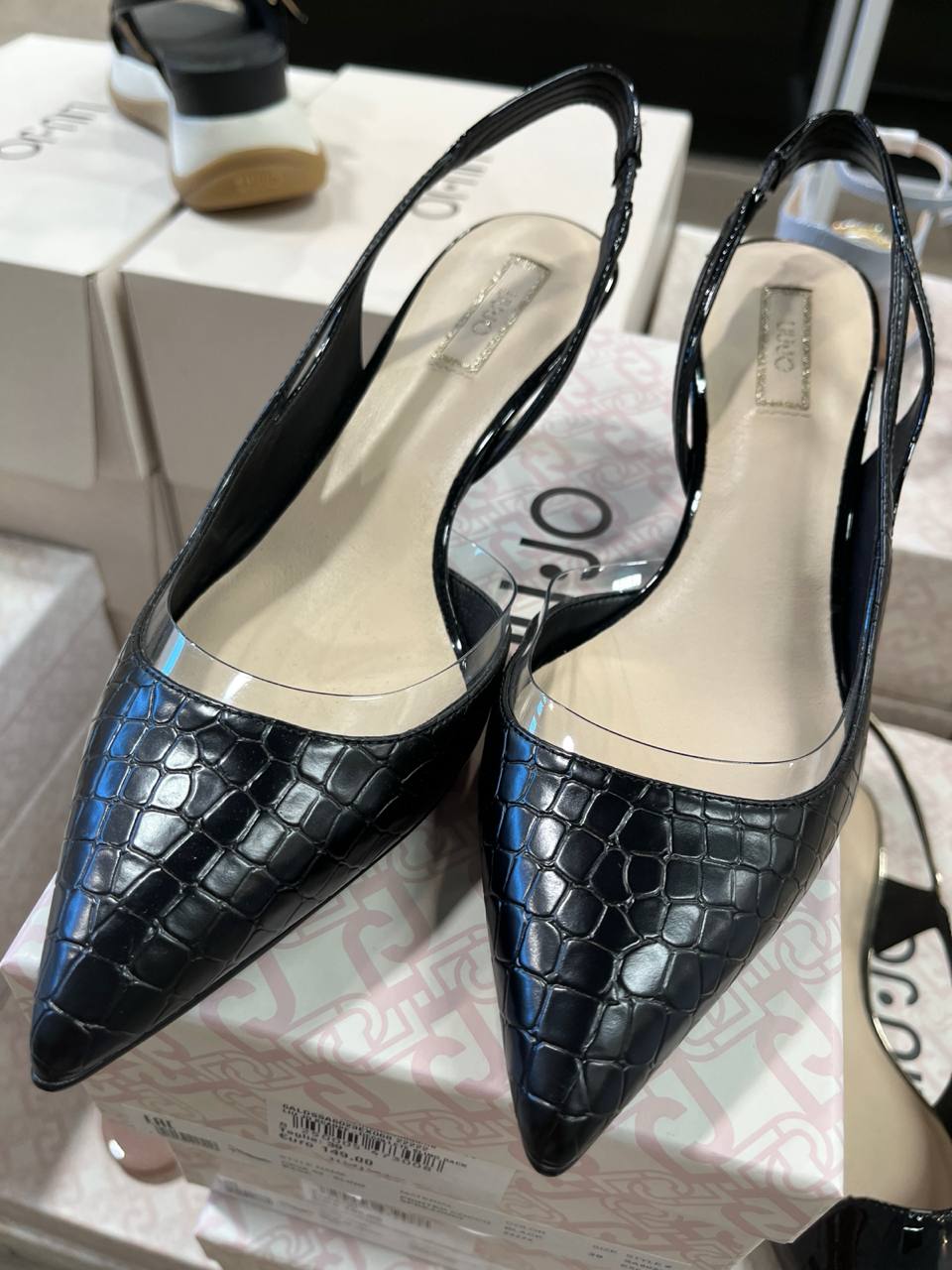 Фото Outlet