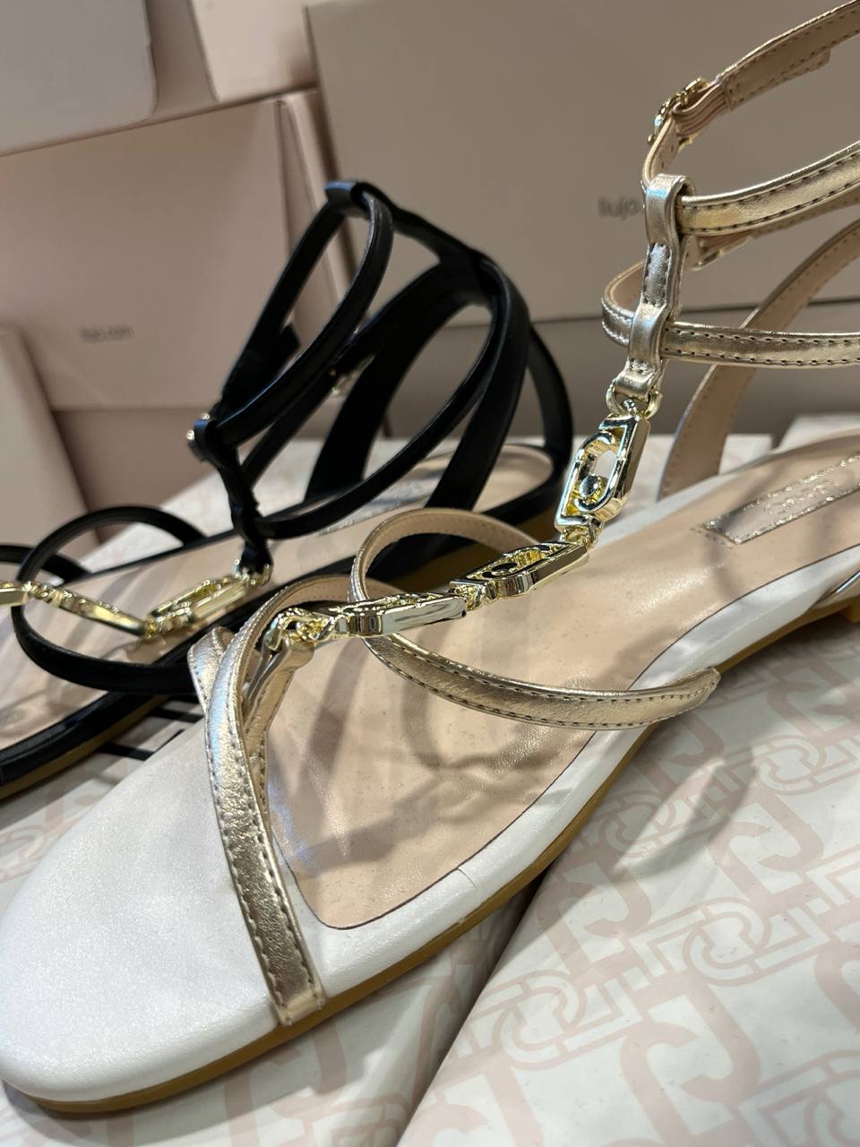 Итальянская одежда, бренд Outlet, арт. 74312426