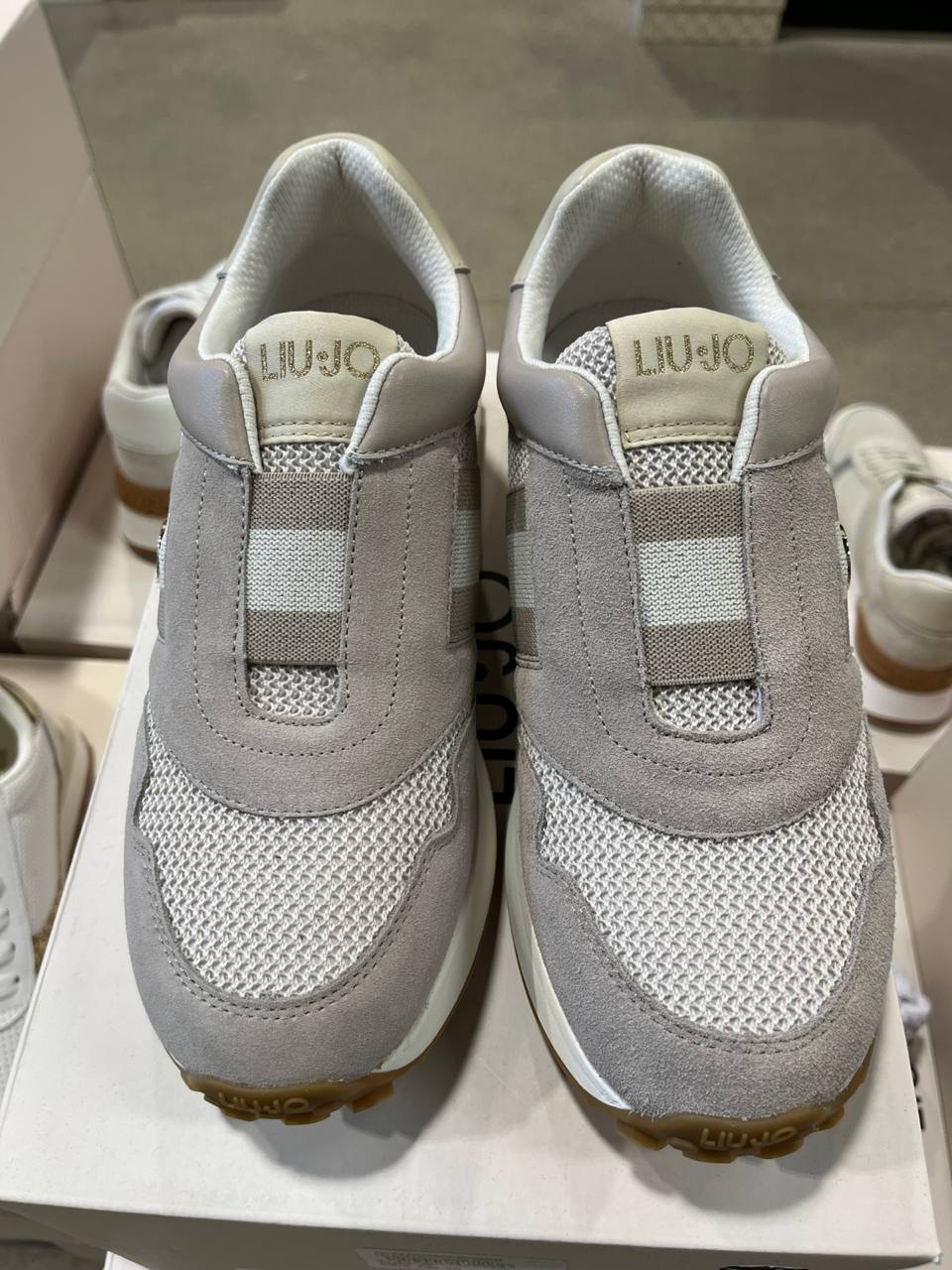 Фото Outlet