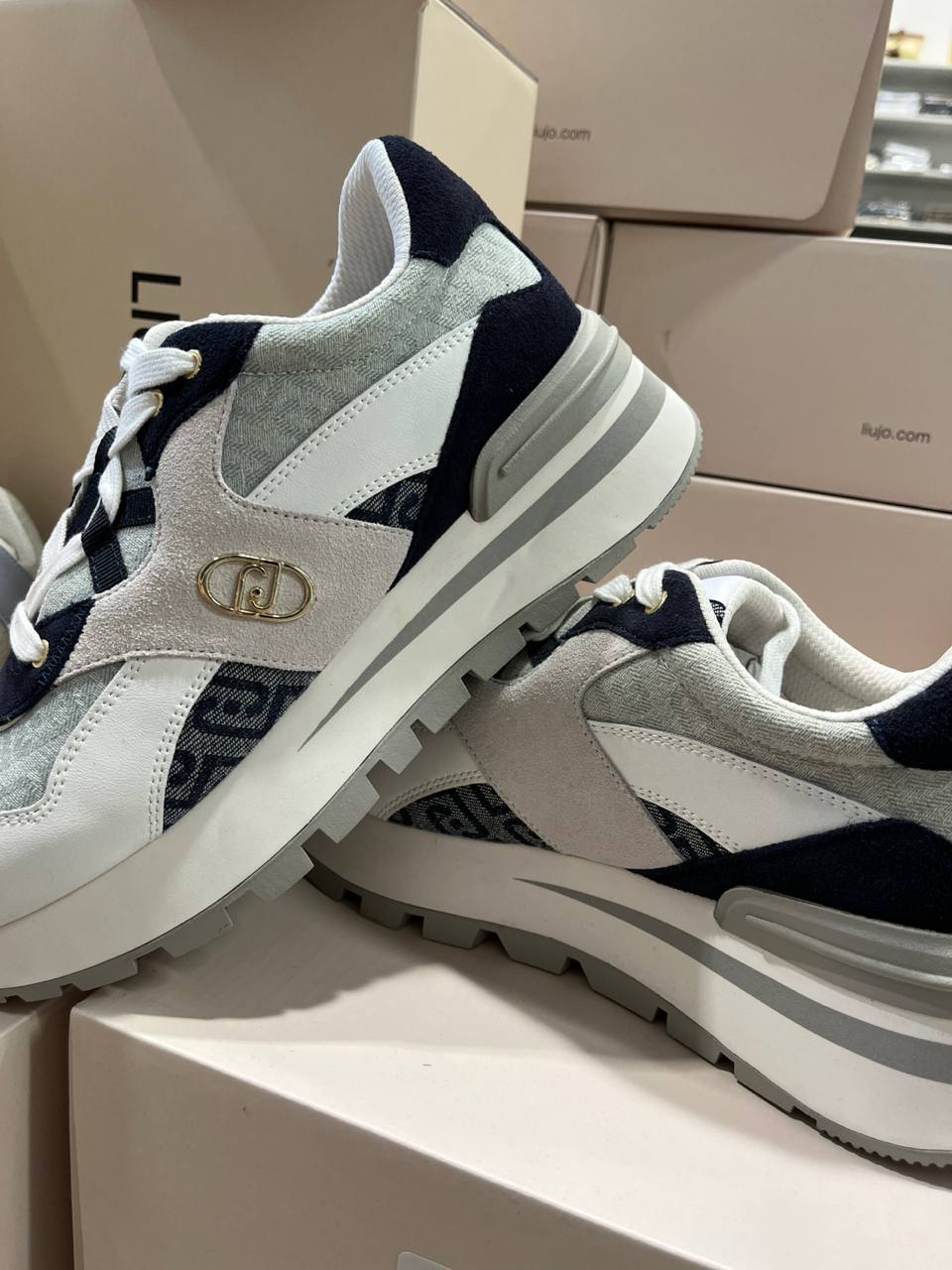 Итальянская одежда, бренд Outlet, арт. 74312301