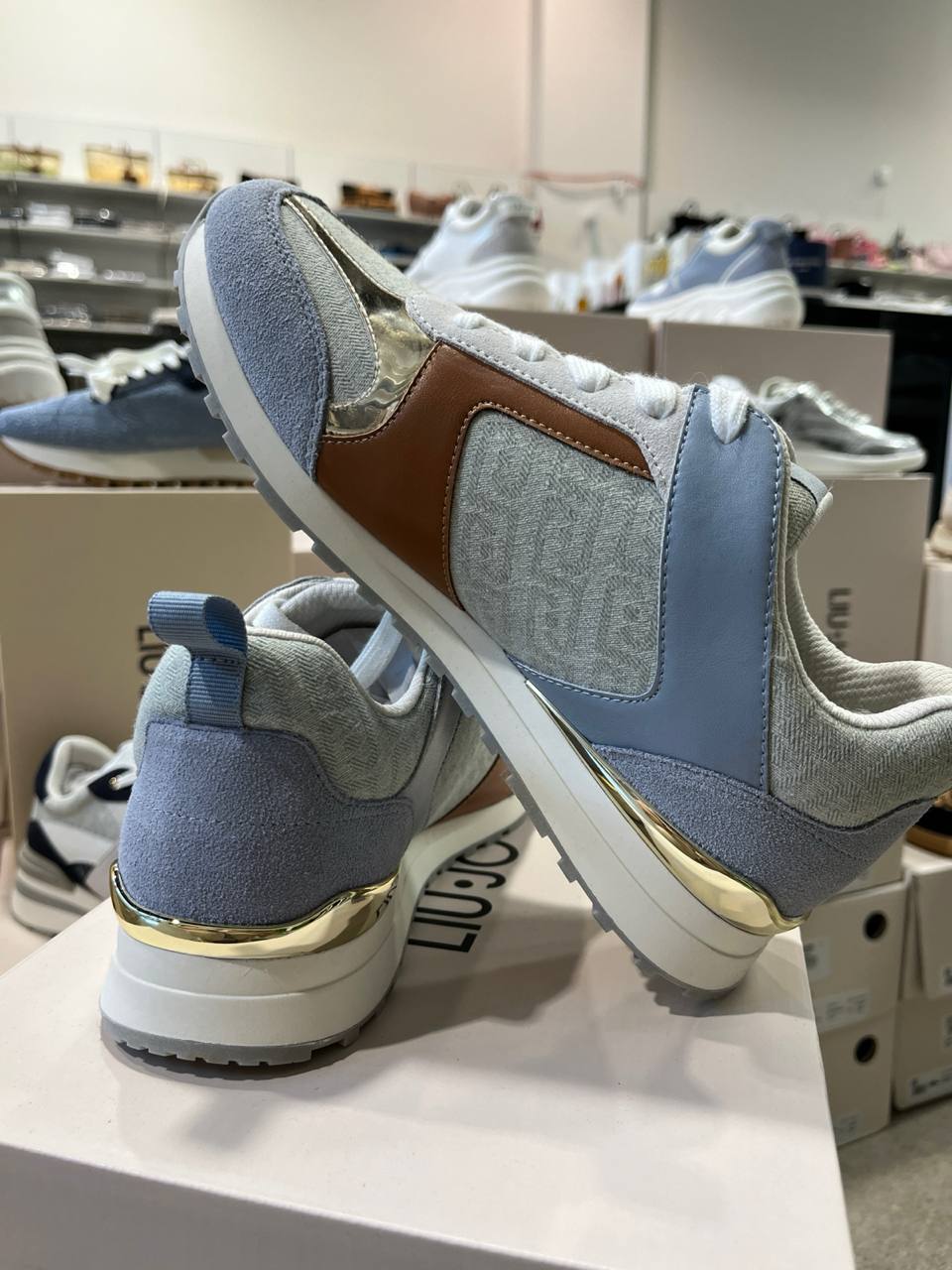 Итальянская одежда, бренд Outlet, арт. 74312310