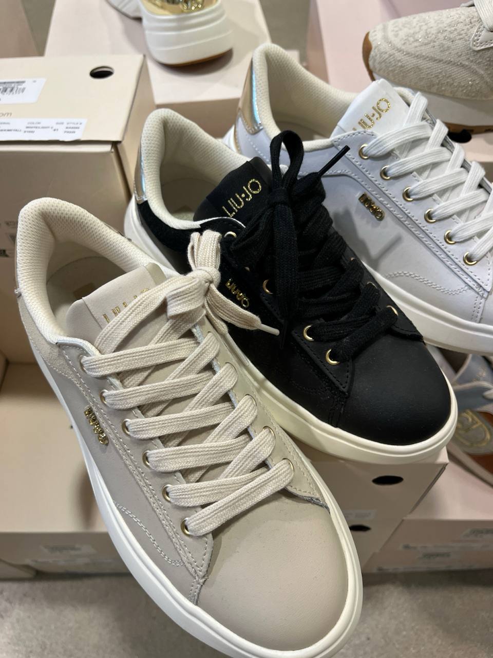 Фото Outlet