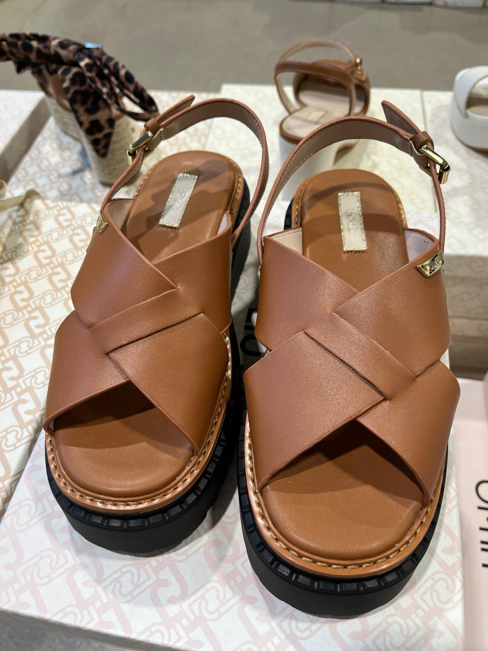 Итальянская одежда, бренд Outlet, арт. 74312543
