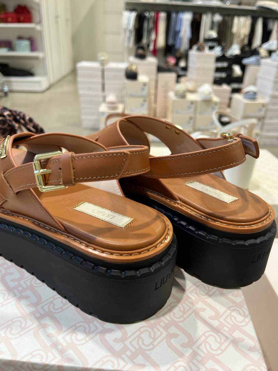 Фото Outlet