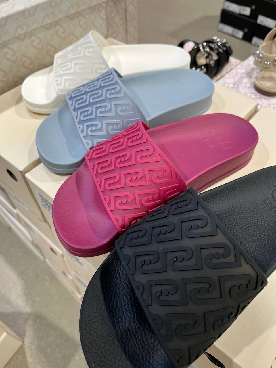 Фото Outlet