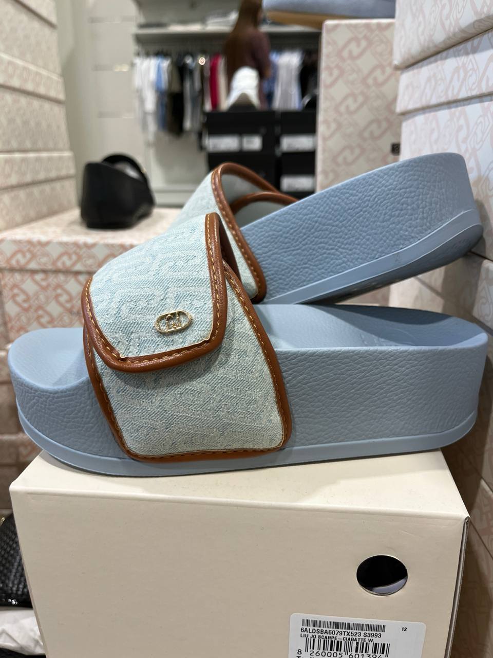 Фото Outlet