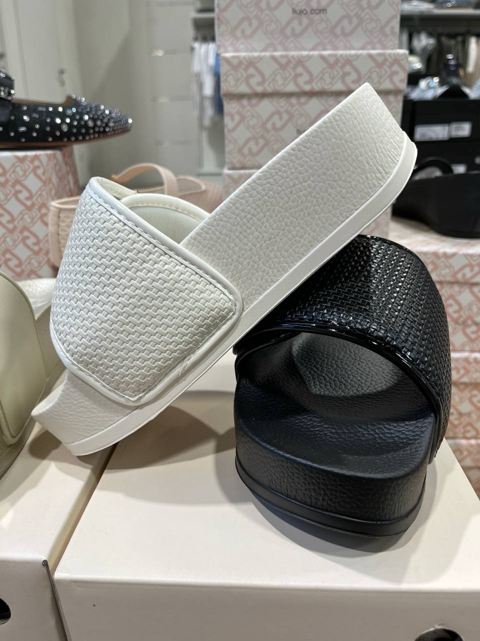 Итальянская одежда, бренд Outlet, арт. 74312748