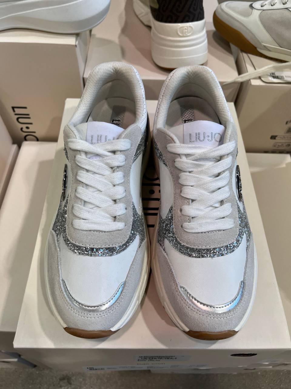 Фото Outlet
