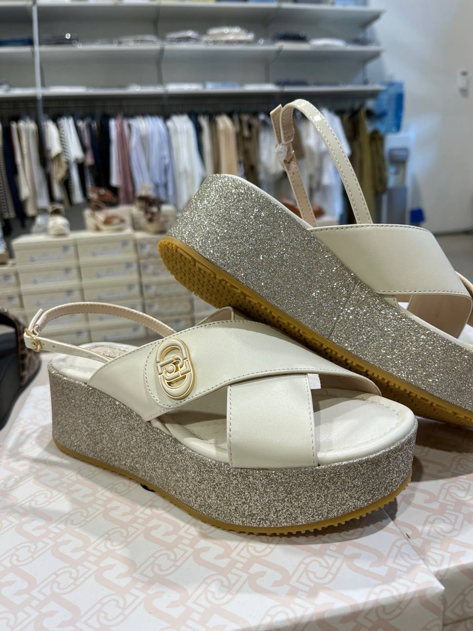 Итальянская одежда, бренд Outlet, арт. 74313064