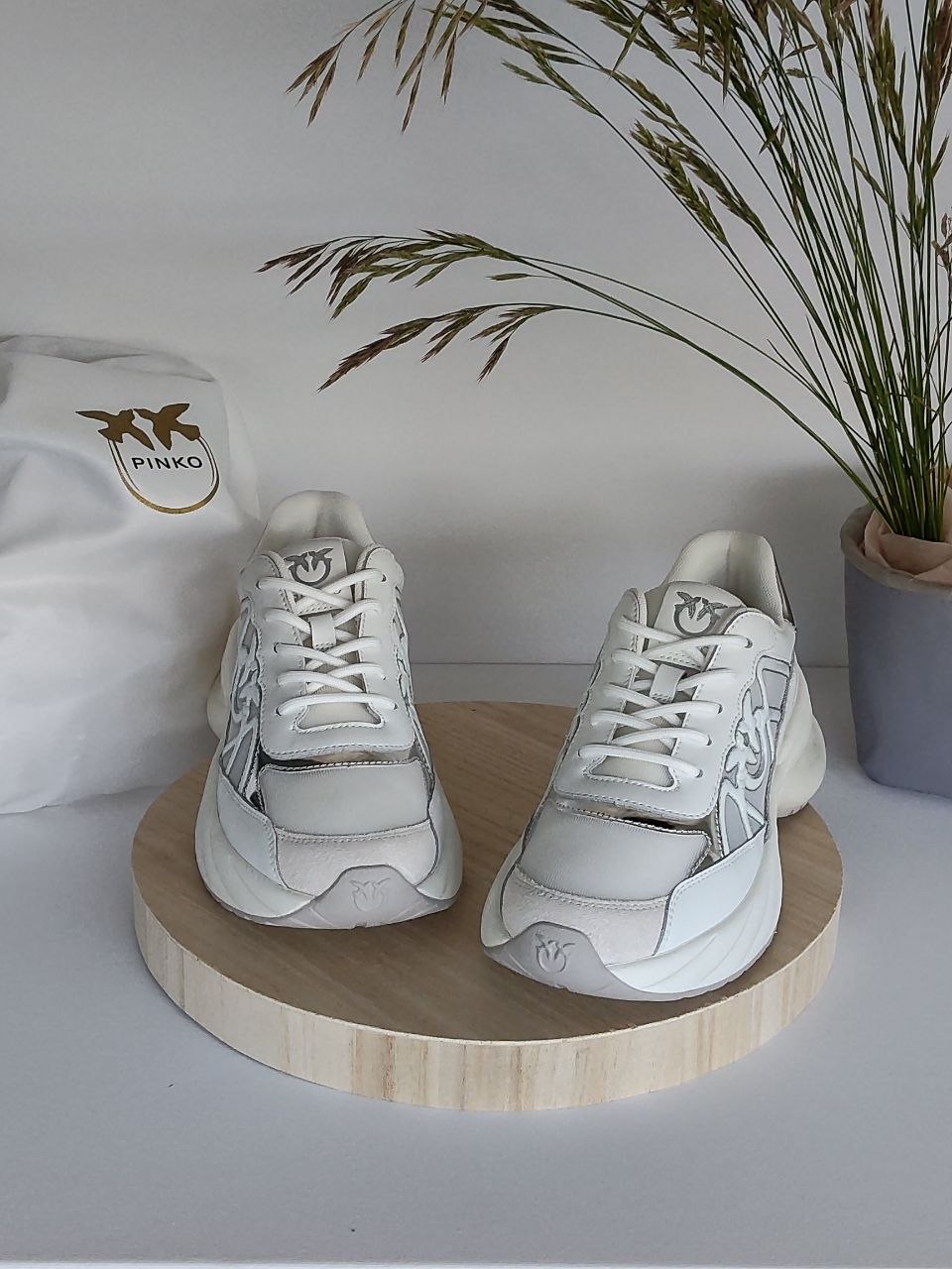 Фото Outlet