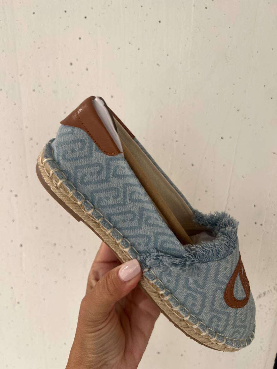 Фото Outlet