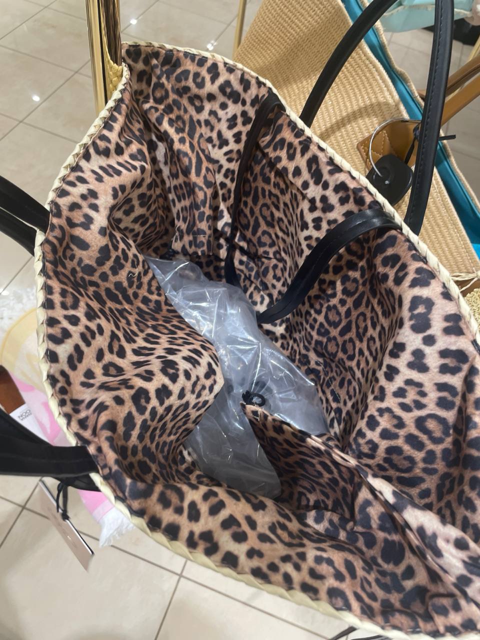 Фото Outlet