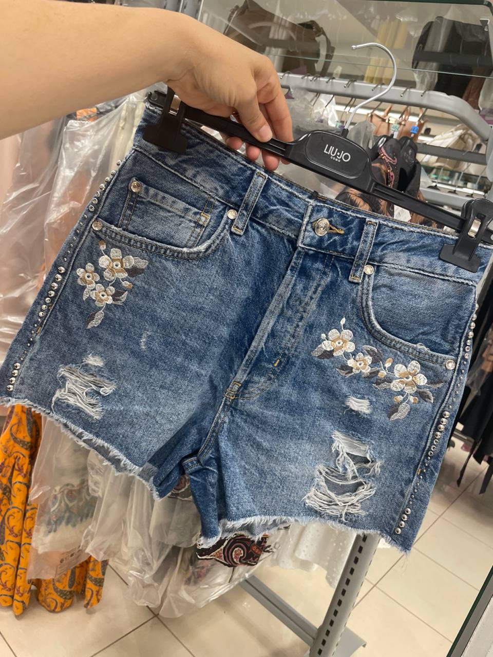 Фото Outlet