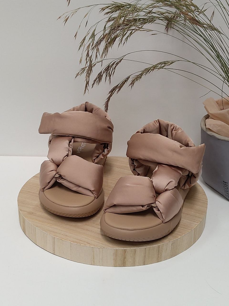 Фото Outlet