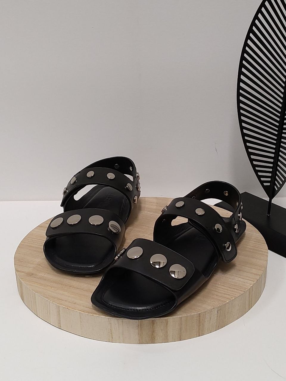 Фото Outlet