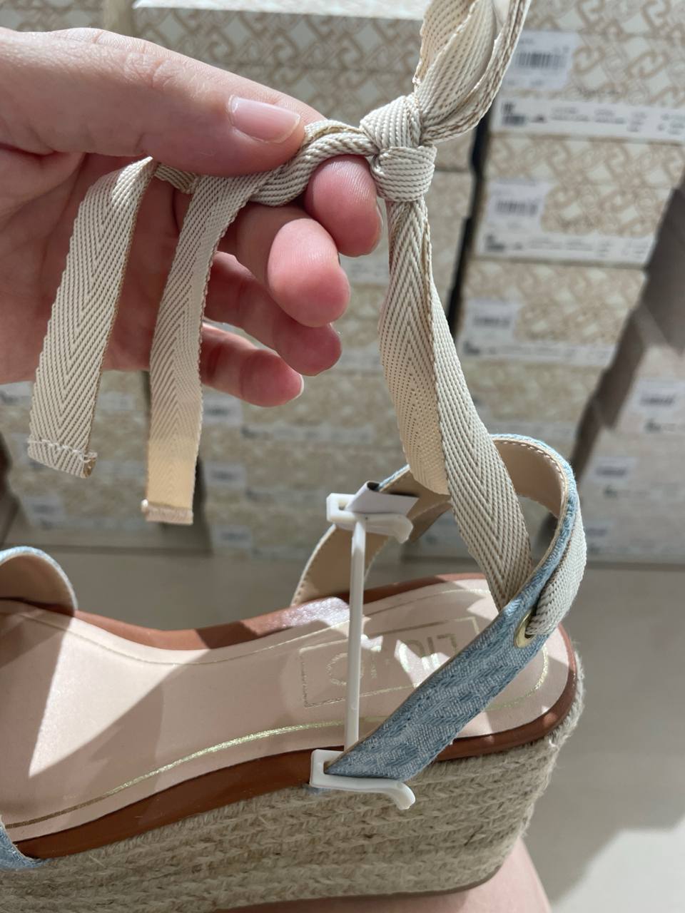 Фото Outlet