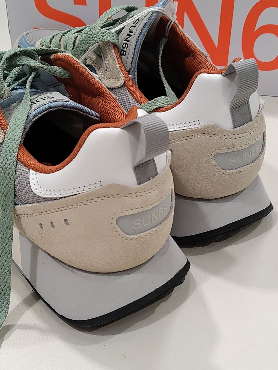 Фото Outlet