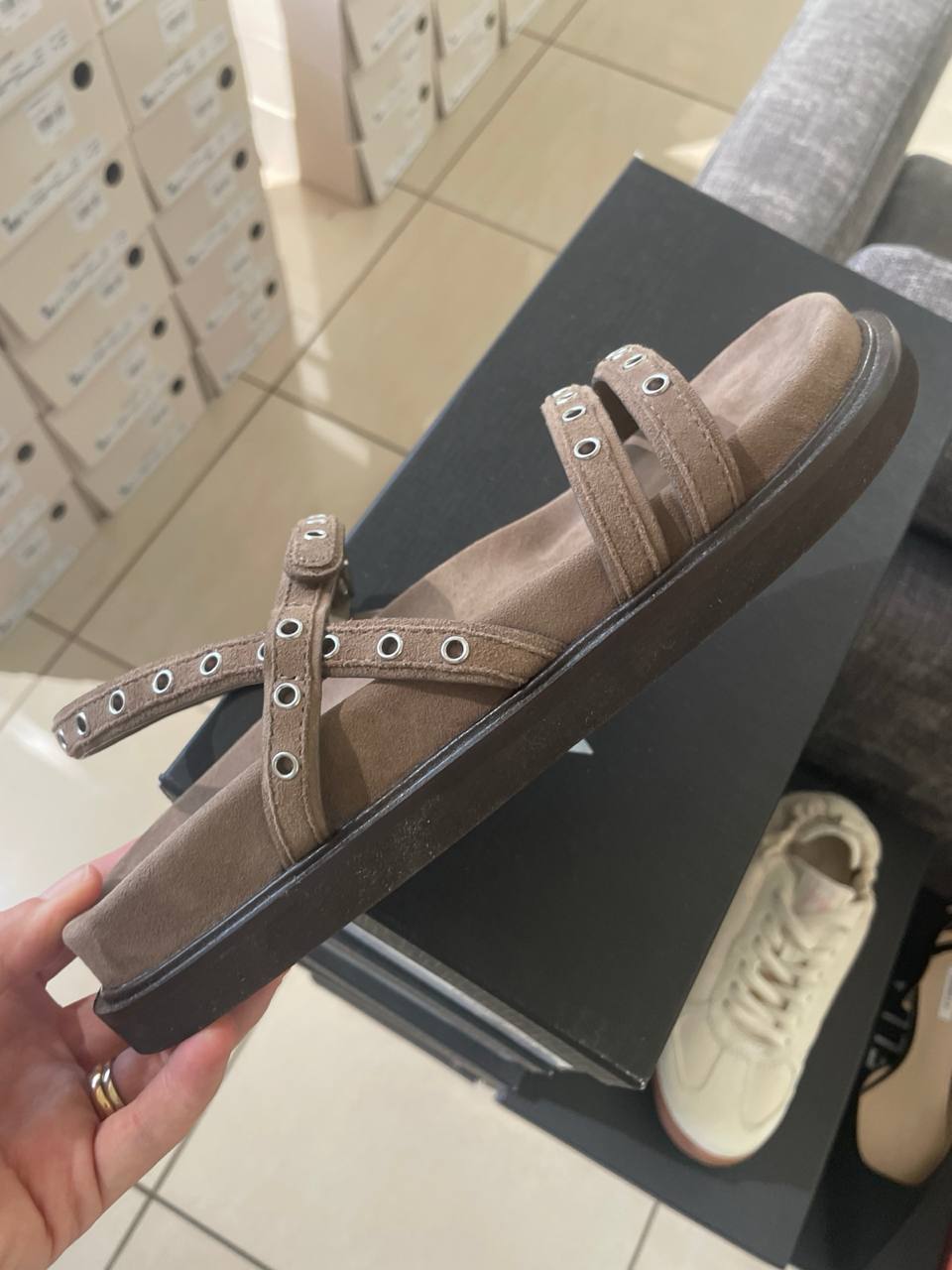 Фото Outlet