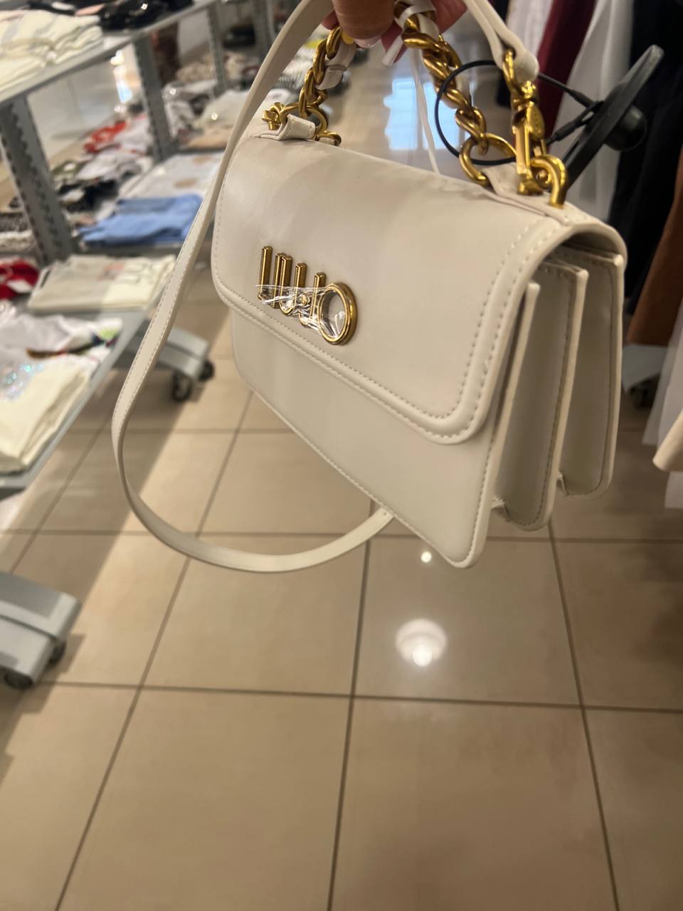 Фото Outlet