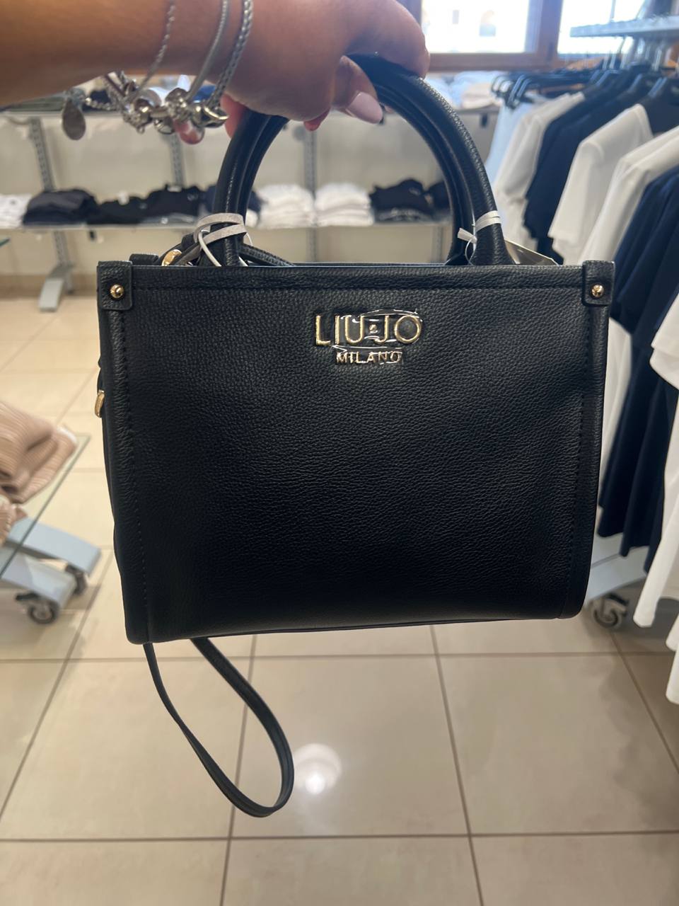 Итальянская одежда, бренд Outlet, арт. 74319451