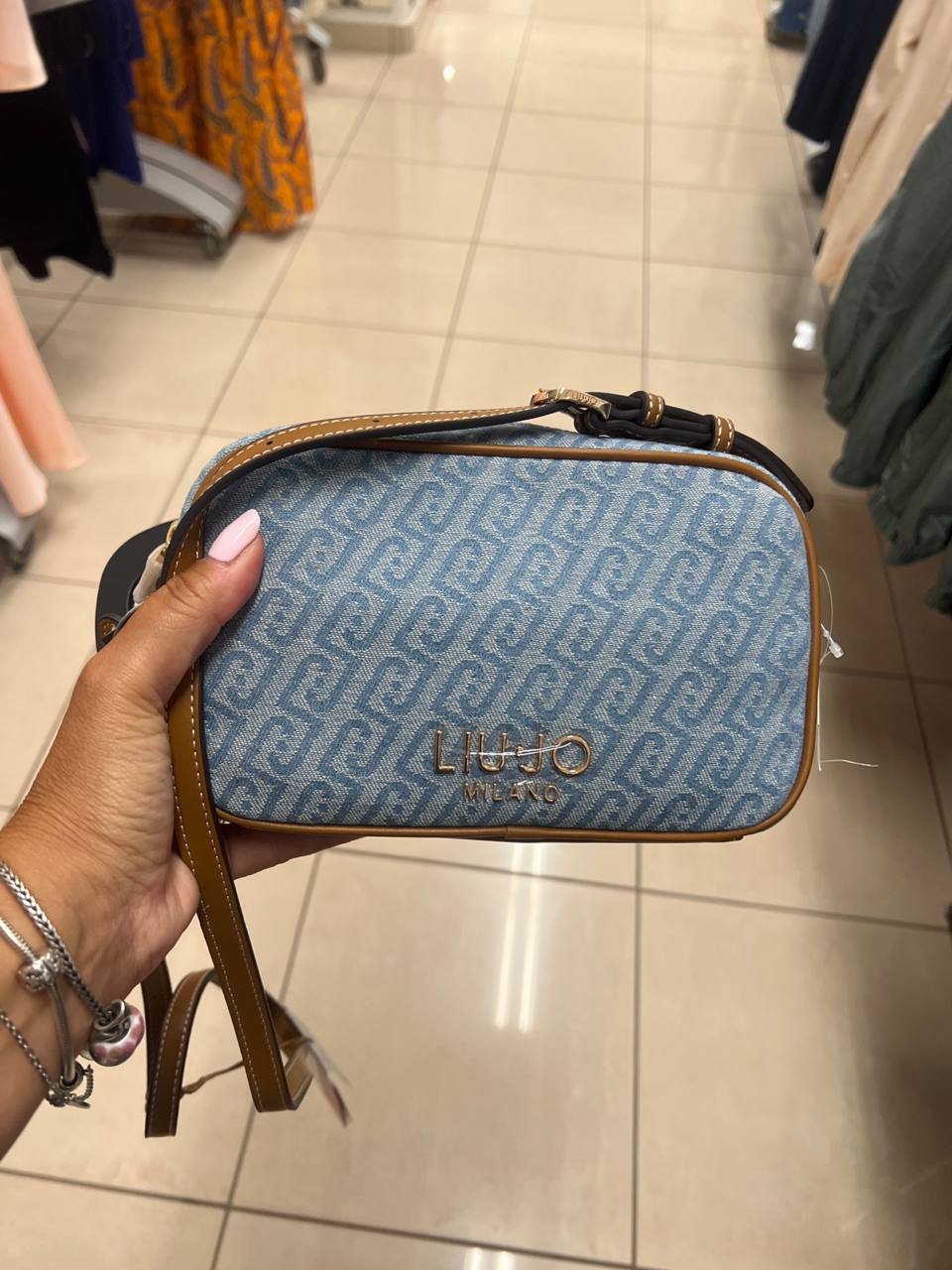 Итальянская одежда, бренд Outlet, арт. 74319461