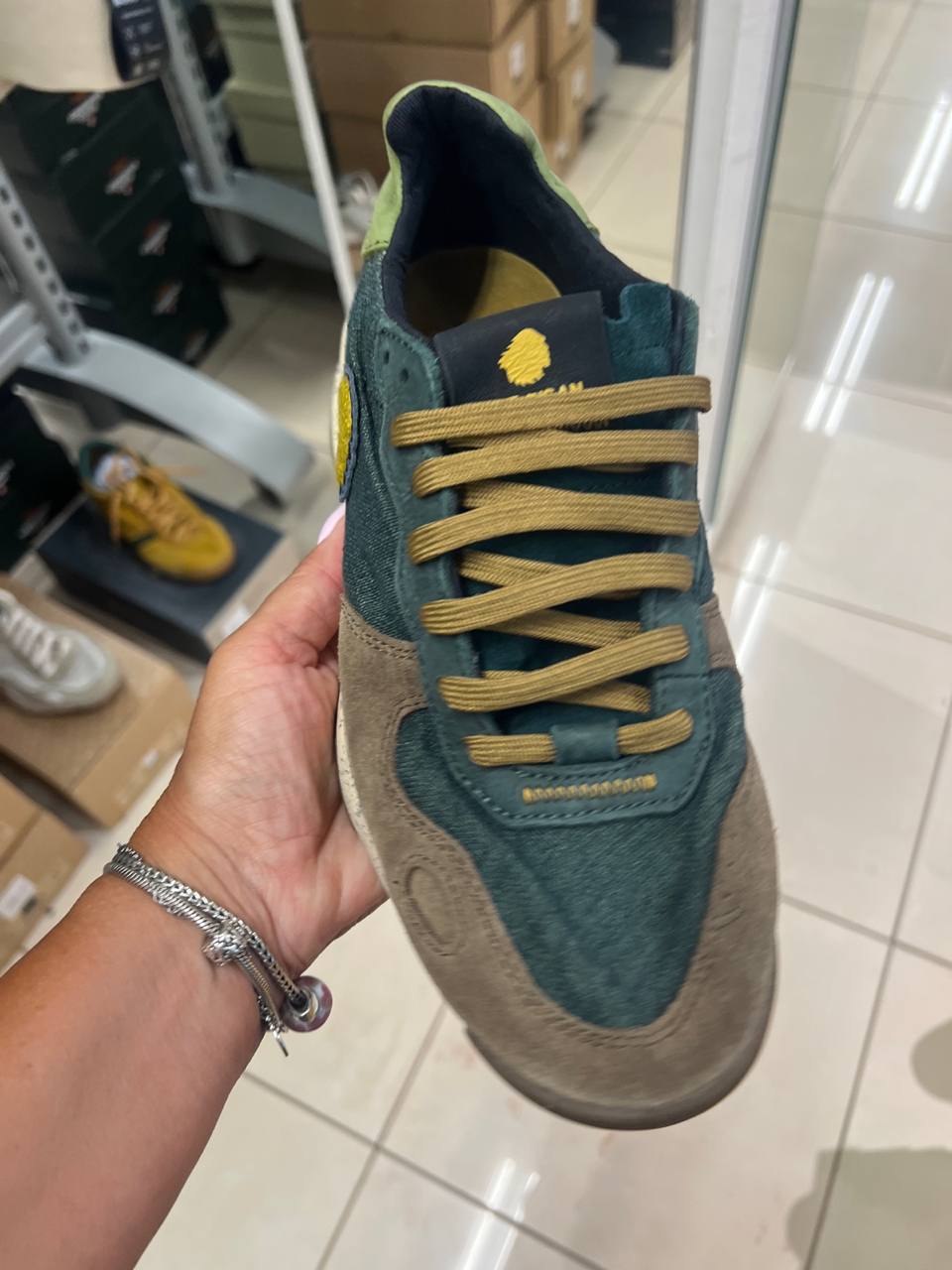 Фото Outlet